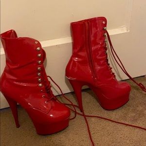 Pole dancing boots